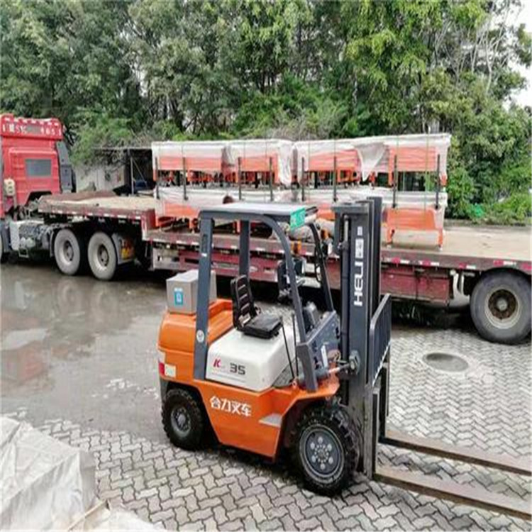 武汉青山区叉车出租电话？工业厂区卸货、设备移位，24小时应急服务